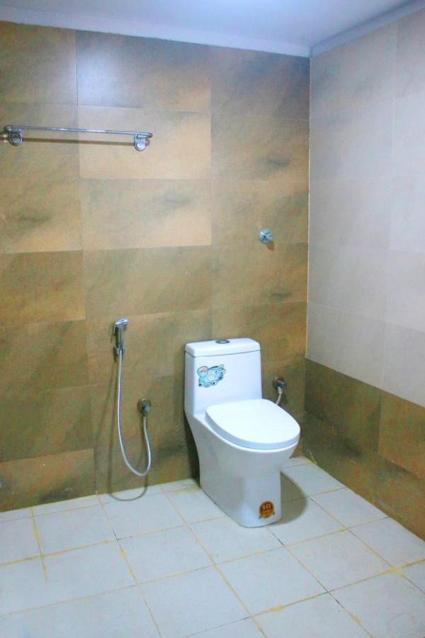 Hotel Sakura Inn Hosūr Zewnętrze zdjęcie